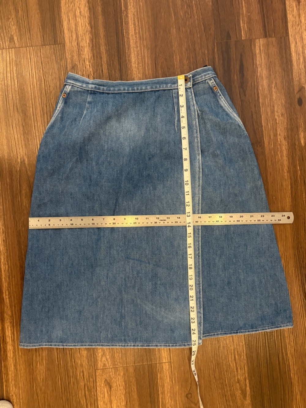 Classic Vintage 70s Blue Denim Wrap Skirt - Picture 9 of 12